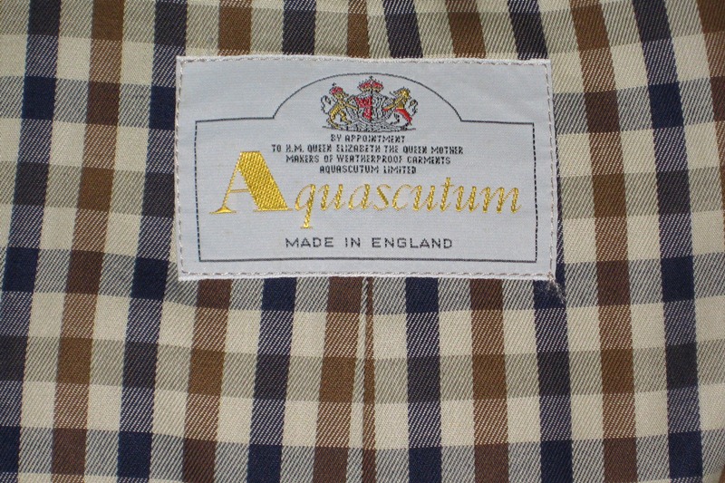 もうひとつの元祖 Aquascutum